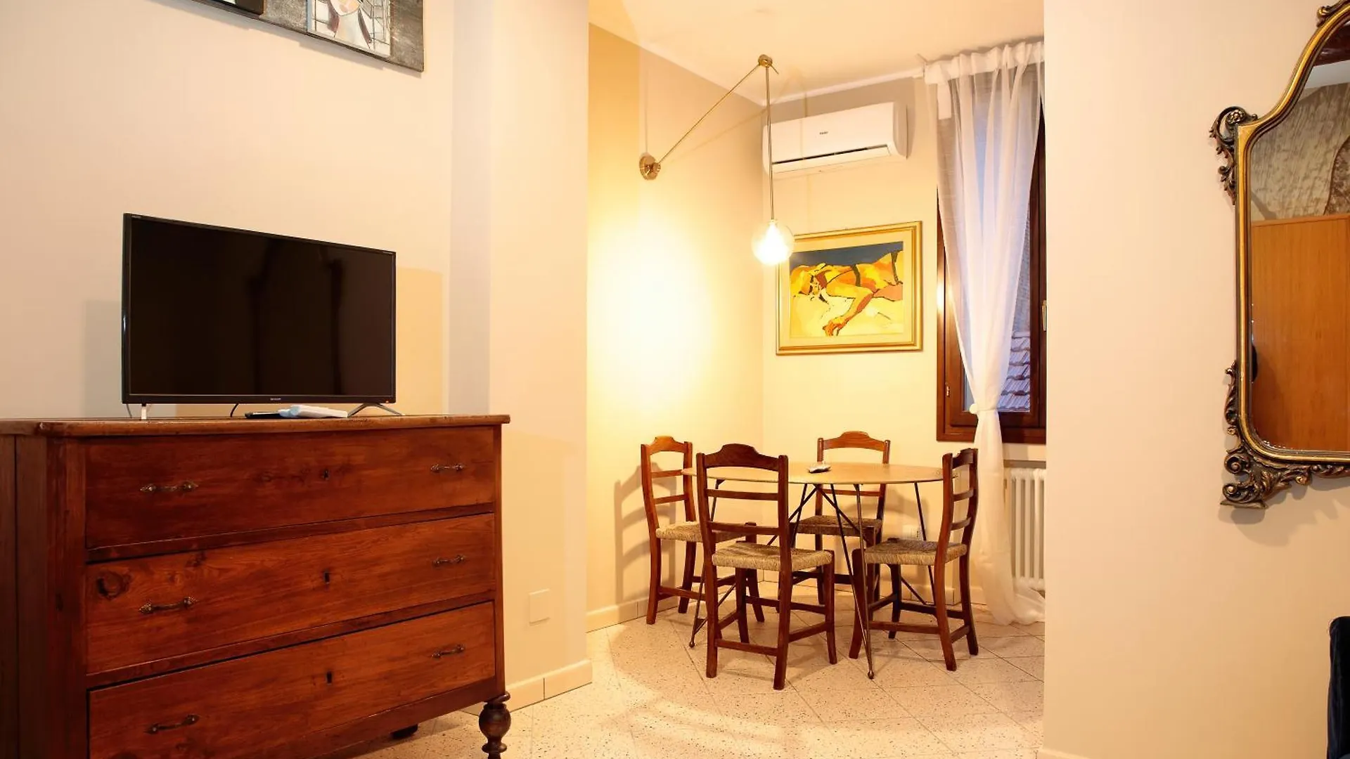 Saint Charles Apartment Bologna