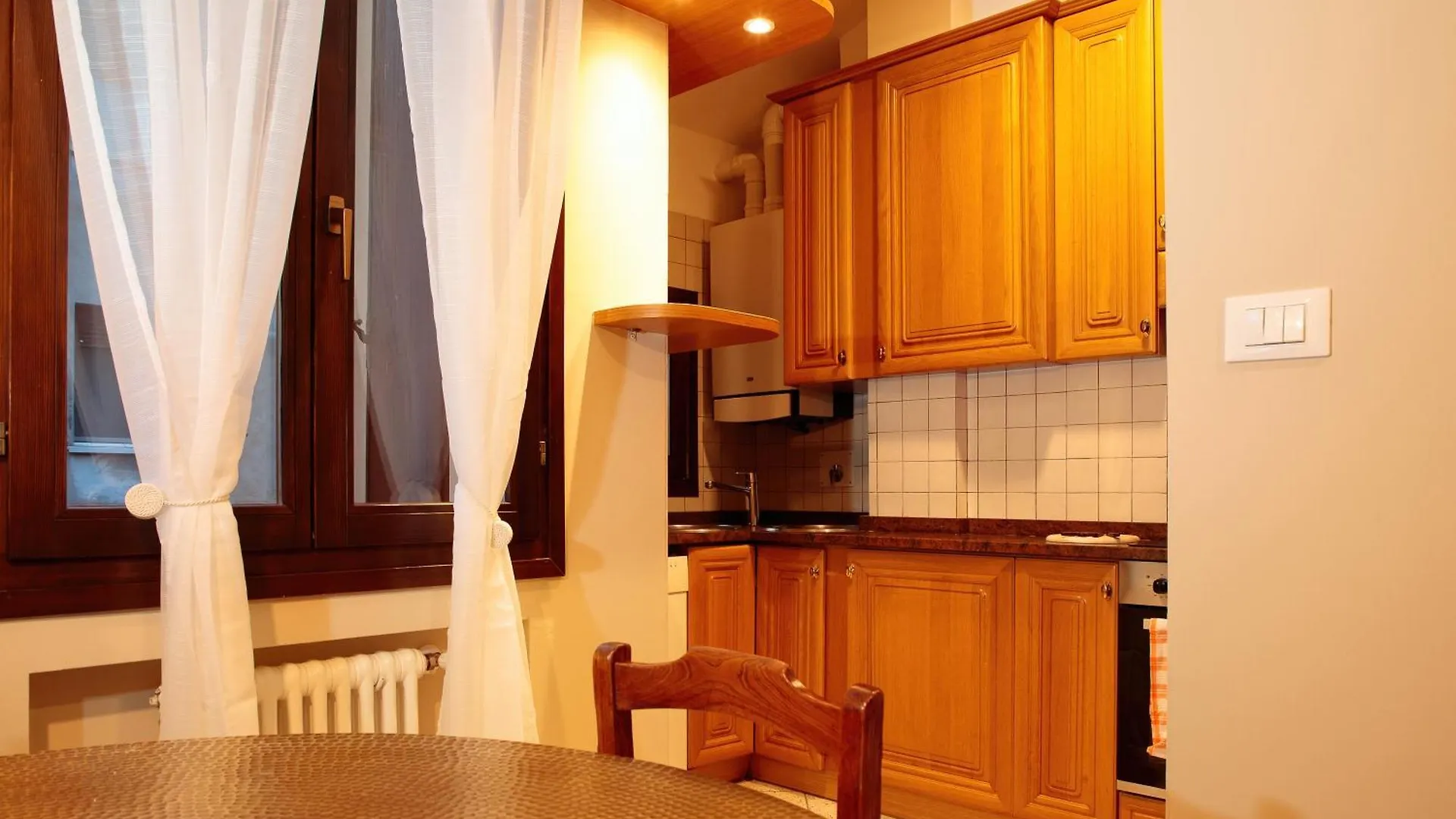 Saint Charles Apartment Bologna Italia